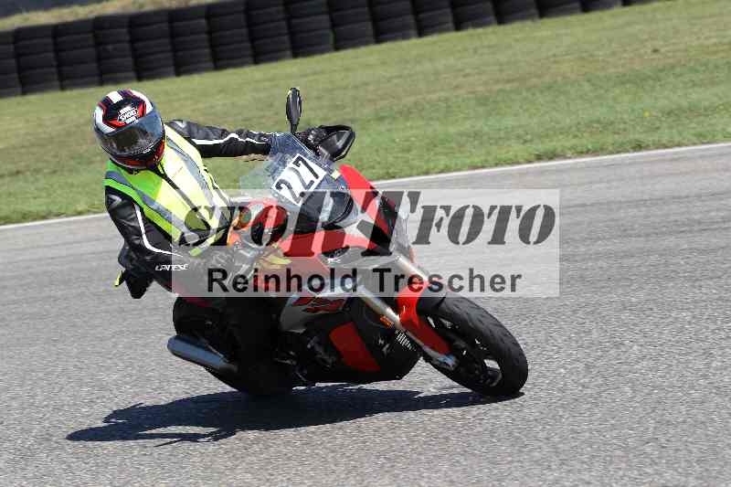 /43 08.08.2025 Discover the Bike ADR/Bike 1 gruen/227